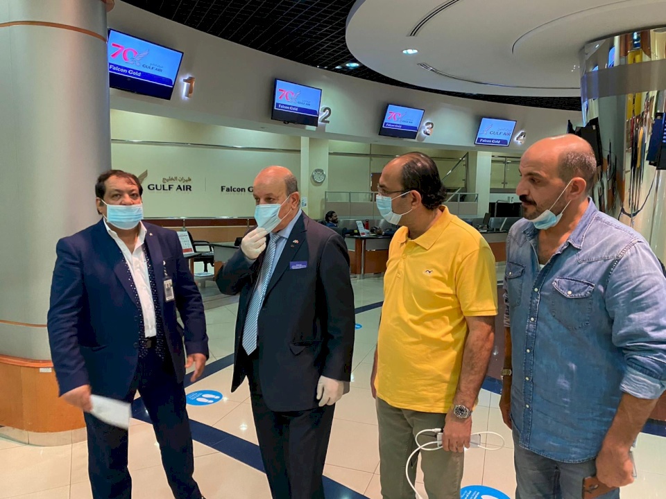 صور: السفير عارف يغادر البحرين