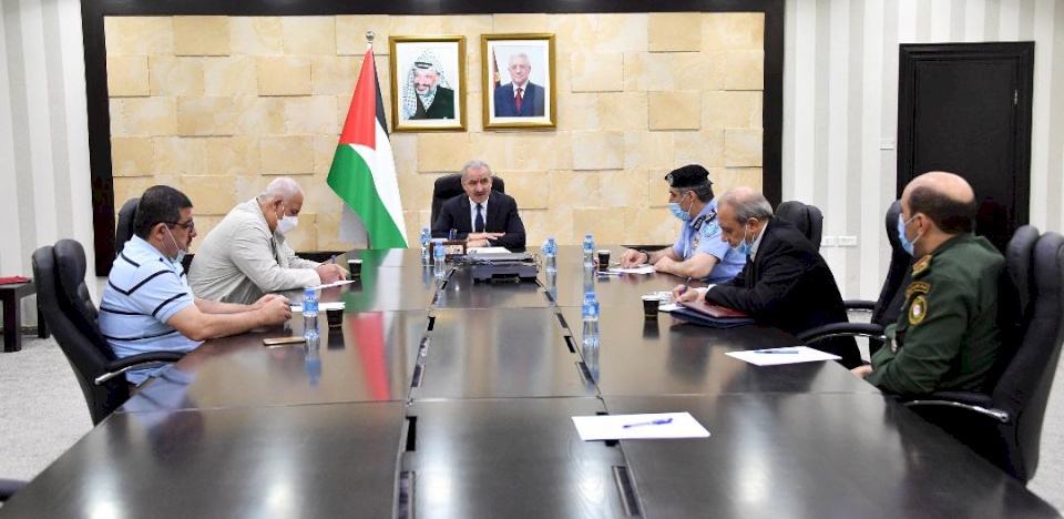 وزير الداخلية يجتمع مع قادة الأجهزة الأمنية، ماذا بحثوا؟