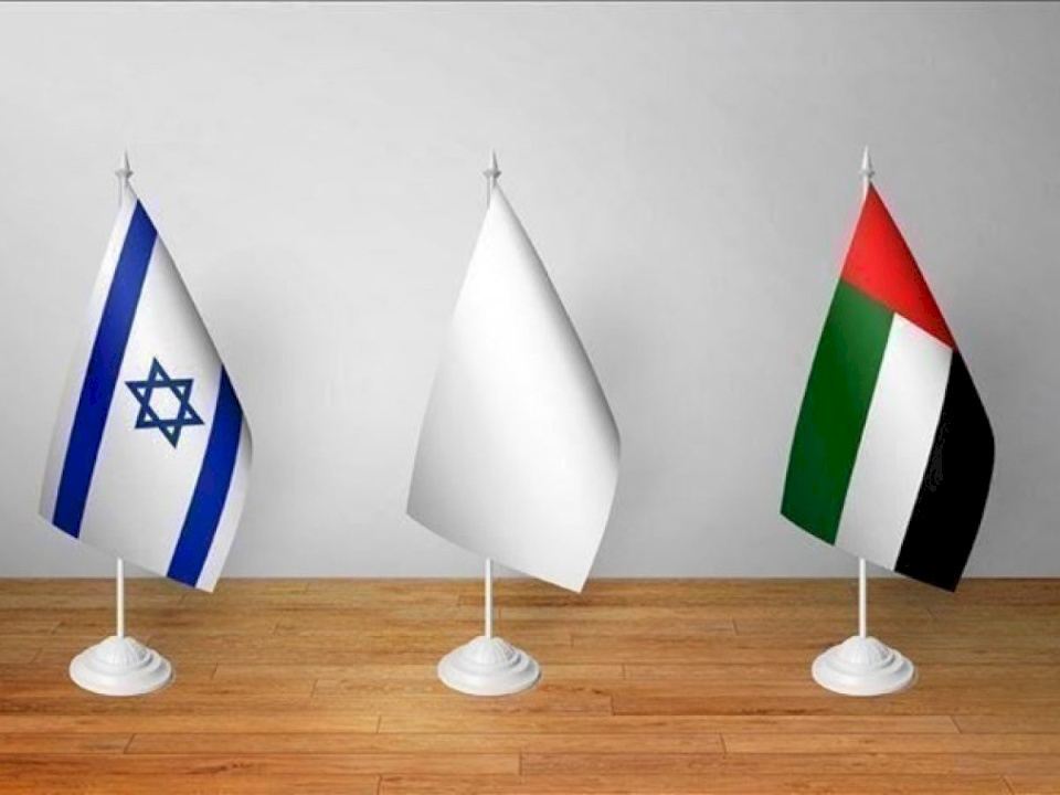 بعد الإمارات والبحرين.. هل تنجر دول خليجية أخرى للتطبيع؟