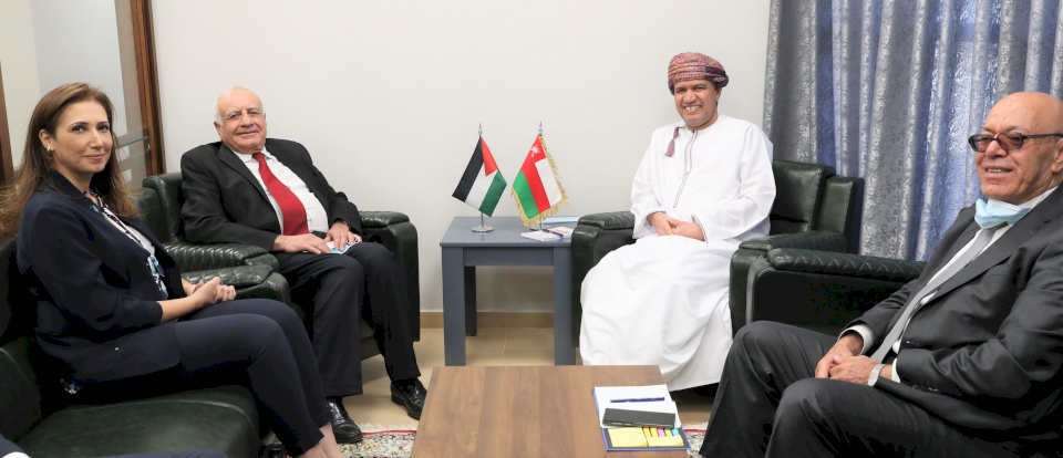  وفد من المجلس الأعلى للابداع والتميز يلتقي سفير سلطنة عمان لدى دولة فلسطين