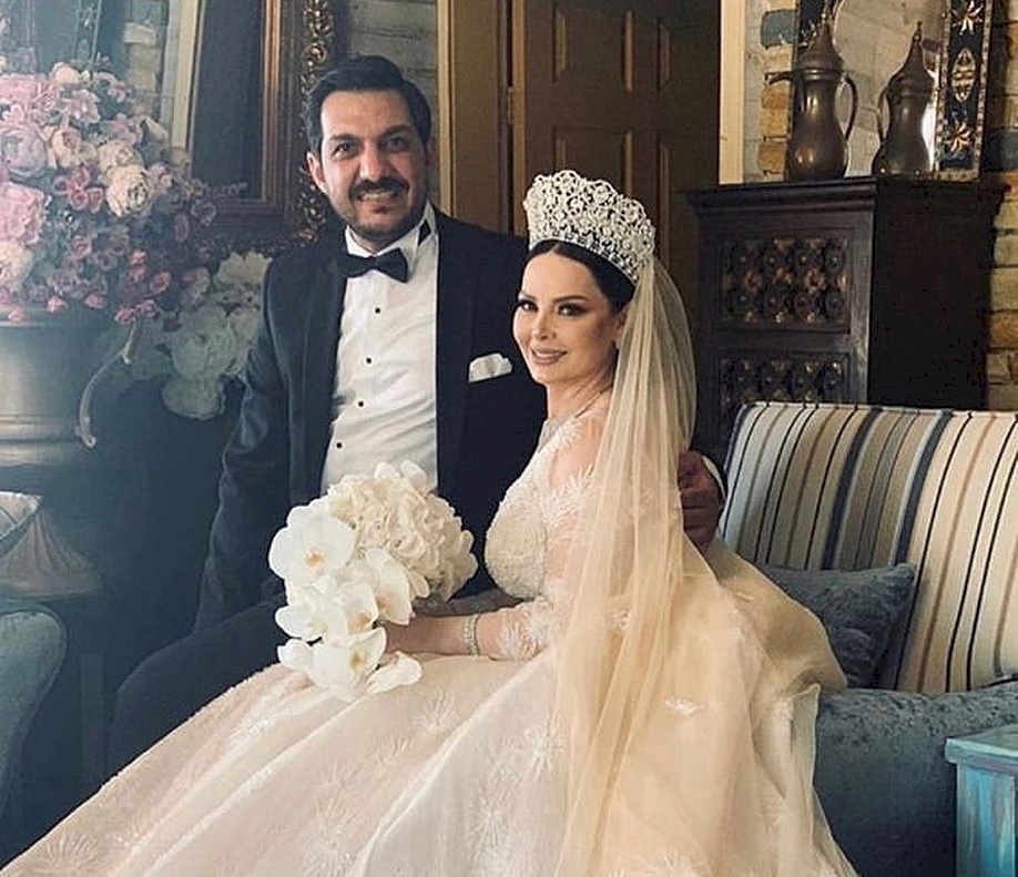 ديانا كرزون تبعث بأول رسالة لجمهورها بعد الزواج