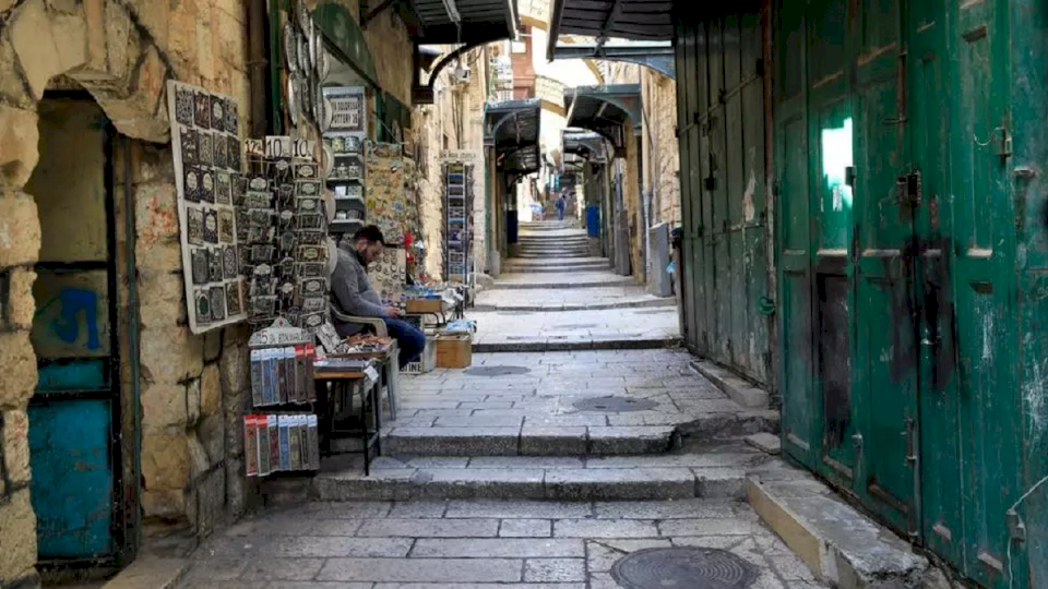 القدس بآخر يومين: 3 وفيات و170 إصابة كورونا