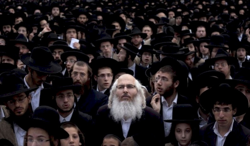  وزير إسرائيلي: العرب واليهود الحريديم سبب تفشي وباء كورونا