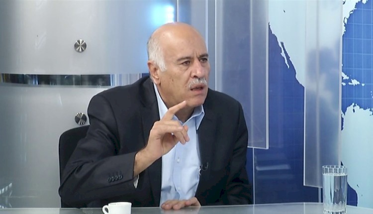 الرئيس يكلف الرجوب رئيسا لوفد فتح لحوار الفصائل في القاهرة