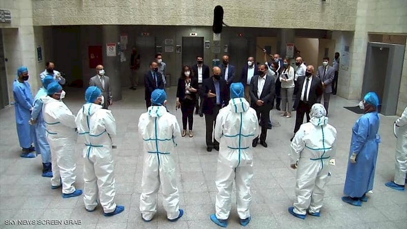 الأردن: 6 وفيات و734 إصابة جديدة بفيروس كورونا 