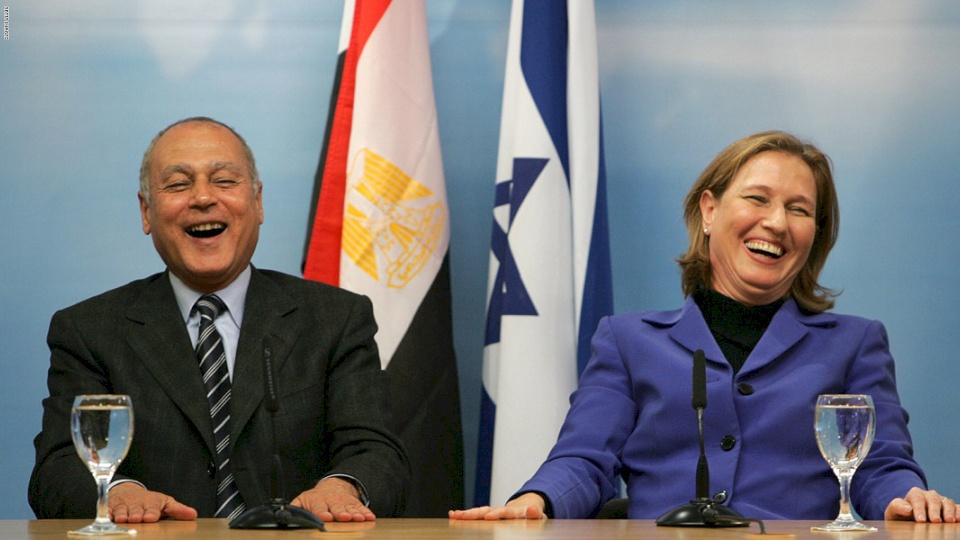 القيادة تهاجم أبو الغيط: فقد مصداقيته وعليه الاستقالة فوراً