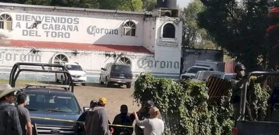 "مذبحة دموية".. العثور على 11 جثة داخل حانة!