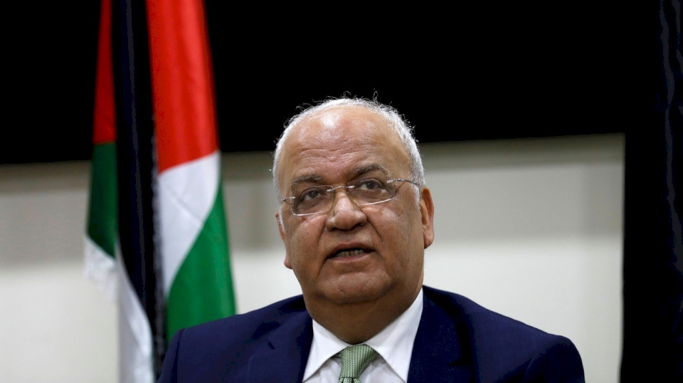 عريقات: إدارة ترامب خطر حقيقي على استقرار العالم