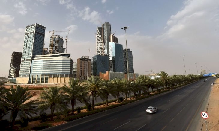 السعودية: انكماش اقتصاد بنسبة 7٪ والبطالة تصل أعلى مستوى