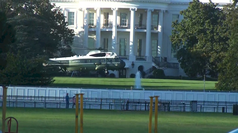 بالصور- نقل ترامب إلى المستشفى