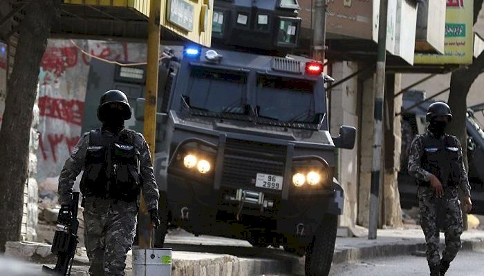 الأمن الأردني يستدعي شخصاً ادعى اكتشافه علاج كورونا