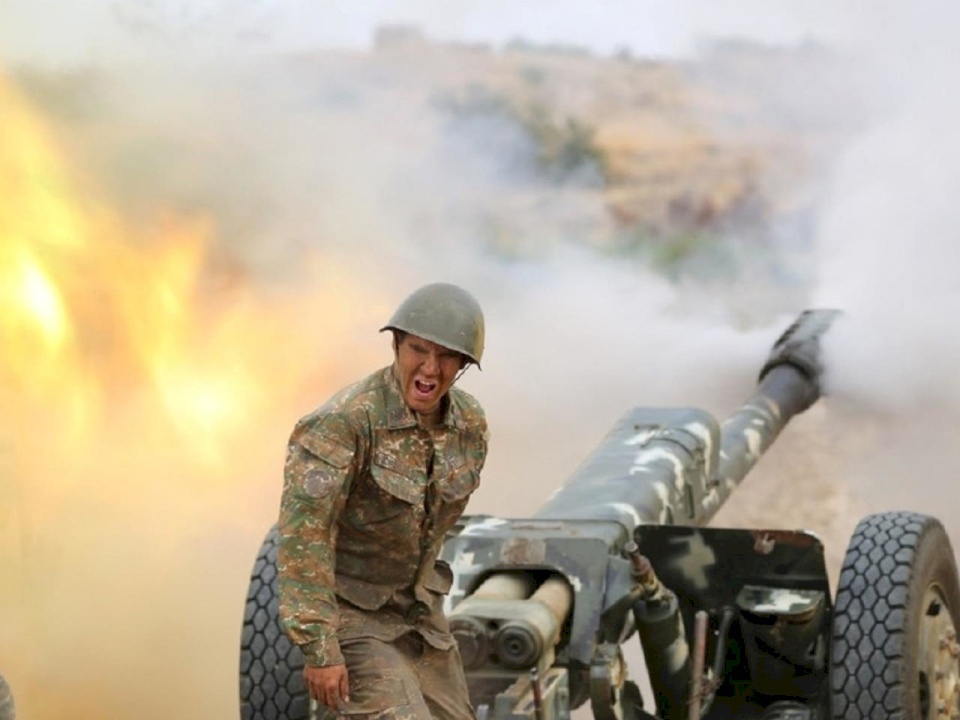 أرمينا وأذربيجان: هدنة مؤقتة لتبادل الأسرى والجثث!