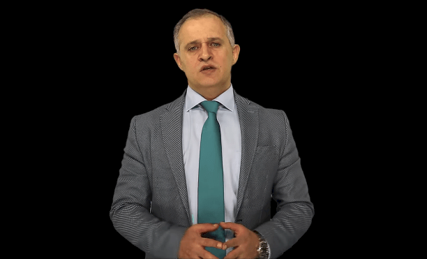 الأردن: معارض شرس يؤدي اليمين وزيراً للعمل!