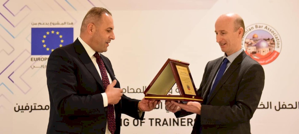 صور- نقابة المحامين تقيم الحفل الختامي لتدريب إعداد المدربين