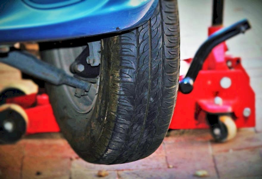 روسيا.. مقتل رجل خلال تغييره عجلة سيارة