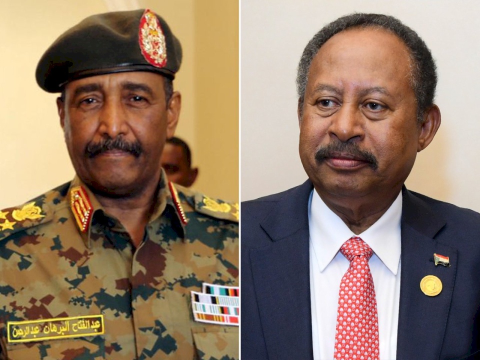 بعد يوم من تطبيع السودان .. تبرير حكومي وغضب شعبي ومساعدات أميركية