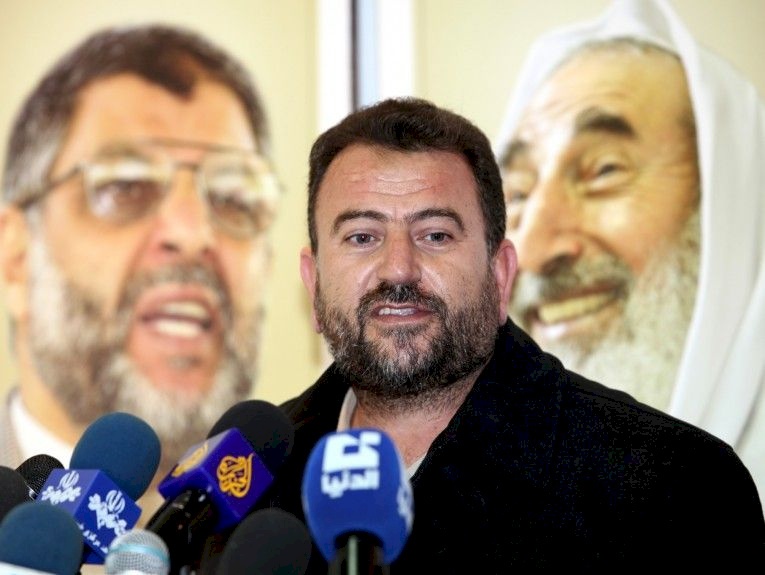 برئاسة العاروري..وفد من حماس الى القاهرة قريبا