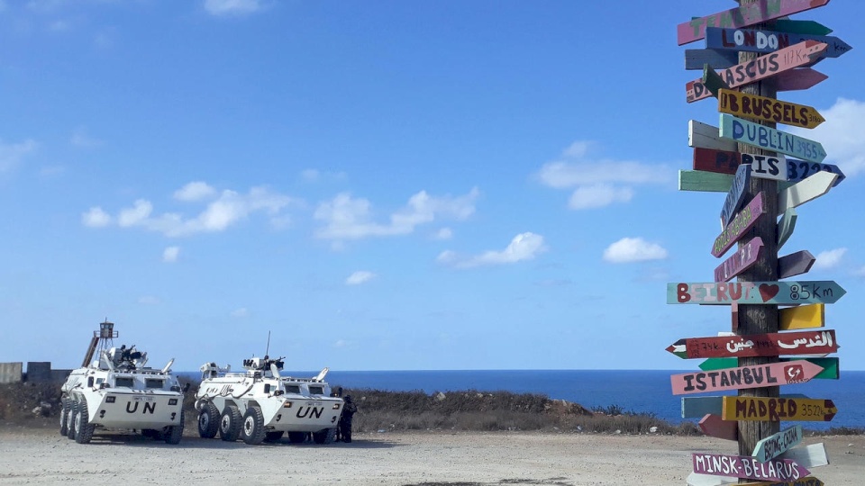 وفد لبنان يتوجه لمفاوضات الحدود مع إسرائيل مسلحاً بخرائط ووثائق