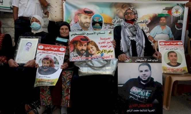 قراقع: إسرائيل تخطط لقتل الأخرس لردع الأسرى