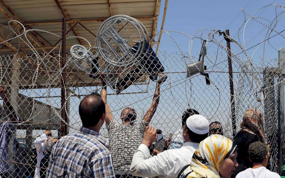 حماس تحذر إسرائيل من استمرار الحصار