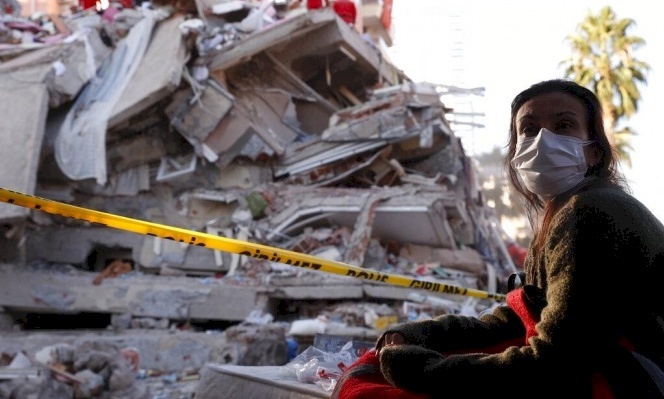 حصيلة نهائية- زلزال أزمير يُخلف 114 قتيلاً وأكثر من ألف مصاب