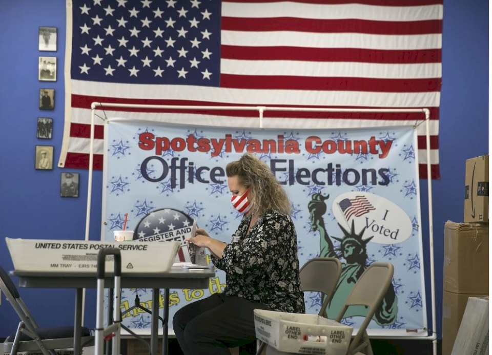 لجنة الانتخابات الفيدرالية ترد على ترامب.. ماذا قالت؟