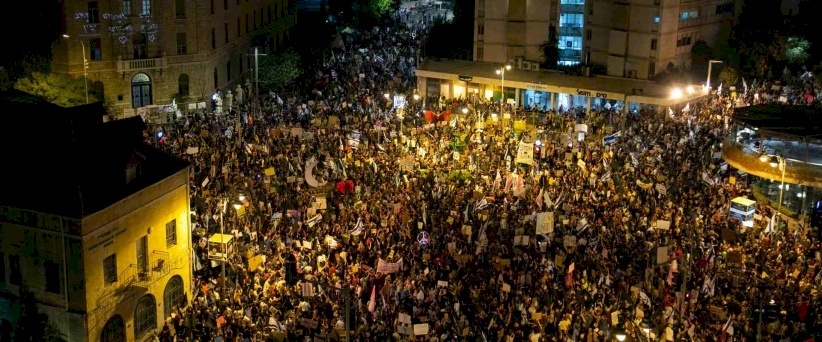 آلاف الاسرائيليين يتظاهرون ضد نتنياهو للأسبوع الـ20