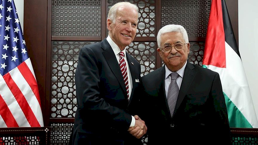 كلمات مفقودة في تهنئة الرئيس عباس لبايدن..ما هي؟