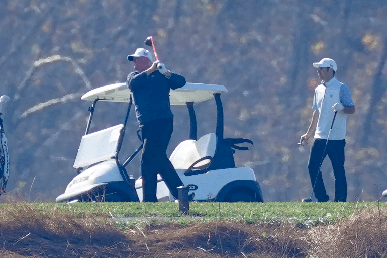 تفاصيل يوم الهزيمة.. هكذا بدا ترامب عند إعلان خسارته!