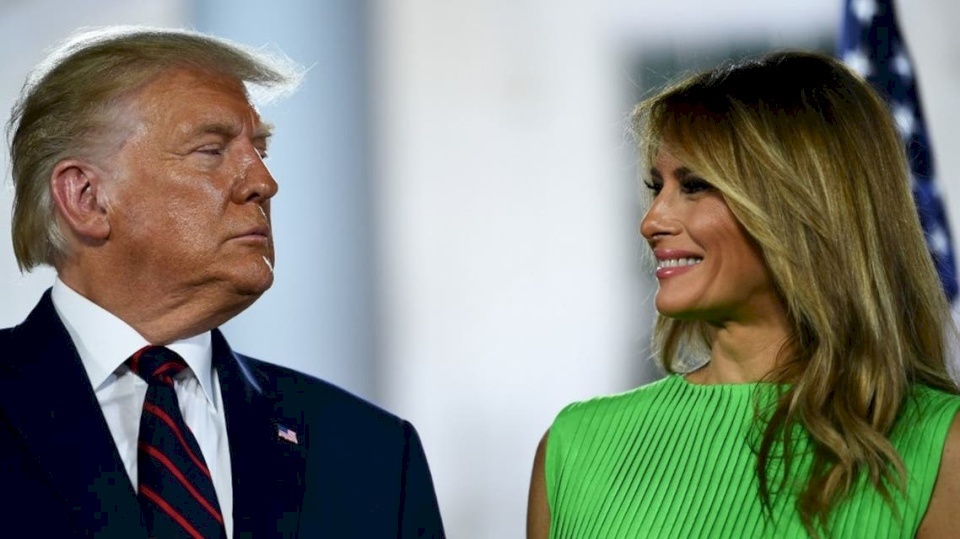"احموا الديمقراطية".. ميلانيا ترمب تخرج عن صمتها