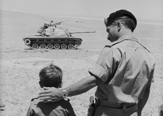 ماذا كتب ملك الأردن في ذكرى ميلاد والده الحسين بن طلال؟