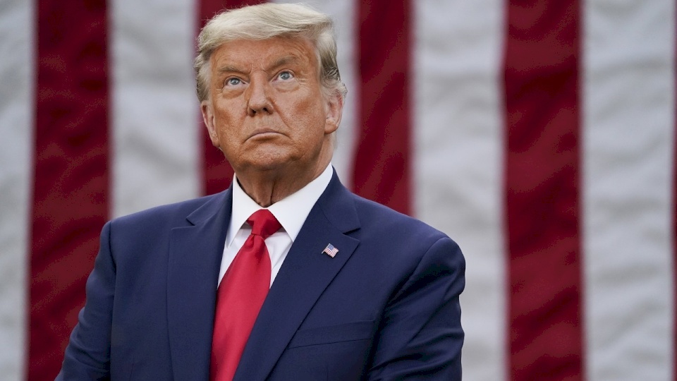 ترامب يشتكي: دستورنا تحطم .. وأنا كسبت الانتخابات