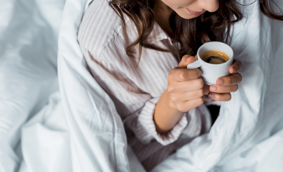 متى يكون شرب قهوة الصباح خطيراً؟