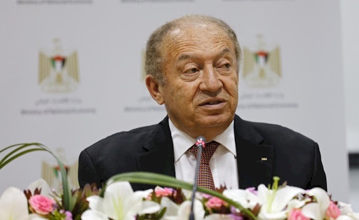 من يحدد أولويات الصرف بعد تسلم أموال المقاصة؟ وزير الاقتصاد يوضح