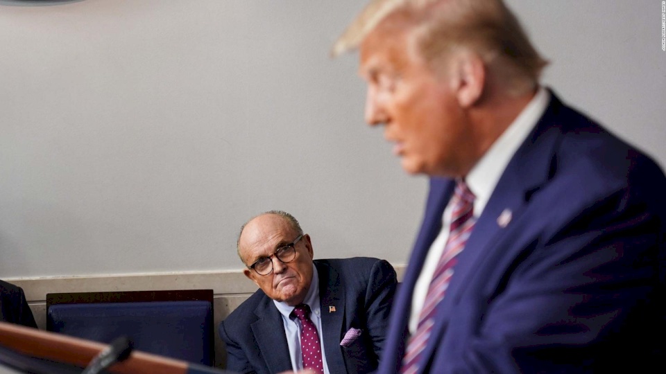 هزيمة قانون جديدة لترامب ومحاميه!