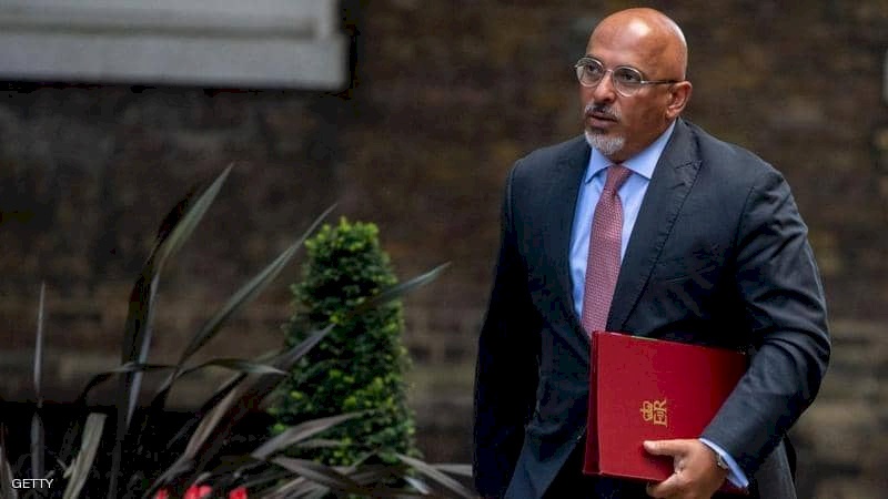 بريطانيا.. وزير من أصل عراقي مسؤول عن توزيع لقاح كورونا