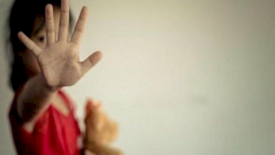 صورة: خطبة رجل في الخمسينات من طفلة يثير غضب العراقيين