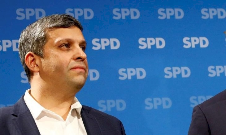 فلسطيني من نابلس يفوز برئاسة الحزب الاشتراكي في برلين