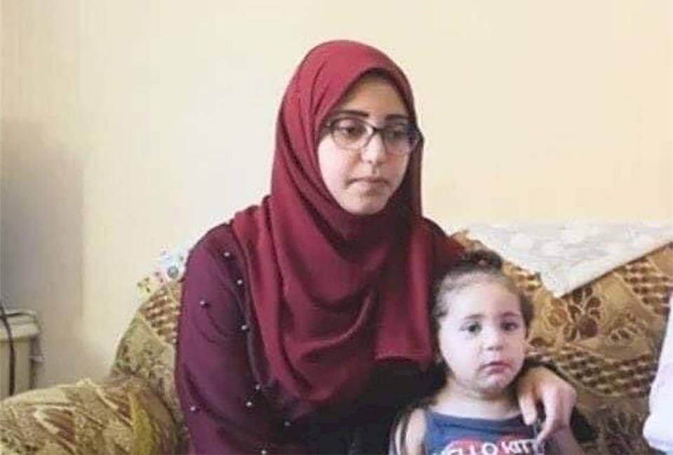 مصر.. براءة الطالب المتهم بخطف واغتصاب زميلته بعد ثبوت نسب طفلته