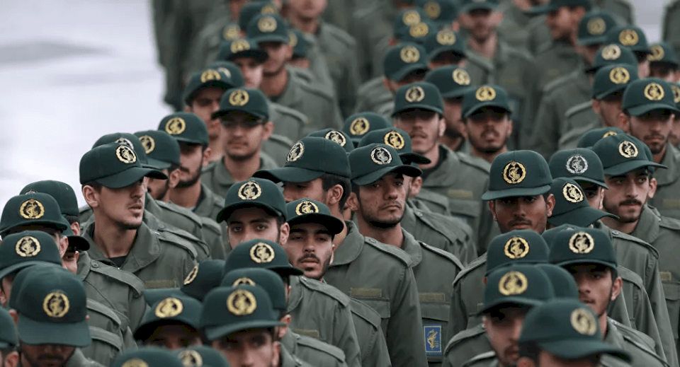 الحرس الثوري الإيراني يتحدث عن إسرائيل وهزيمتها "المشينة" في لبنان