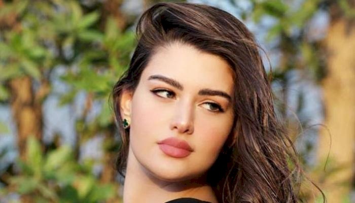 شاهد ماذا فعلت الكويتية روان بن حسين مع صديقها خلال وصلة رقص مثيرة !