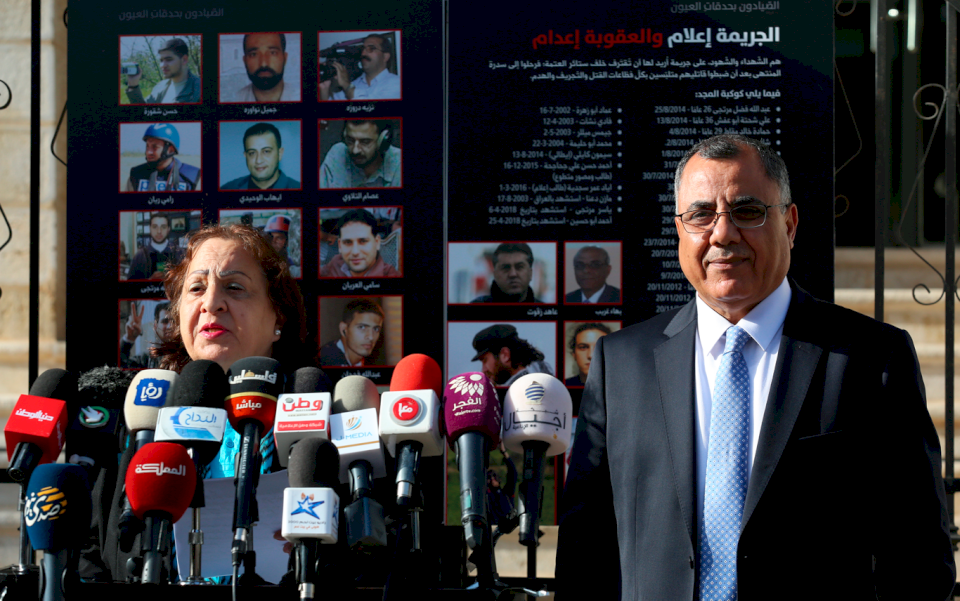 الحكومة تبرر: لهذا السبب قررنا فرض الإغلاق
