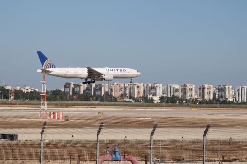 الدفعة الثانية.. آلاف الجرعات من لقاح كورونا تصل إسرائيل