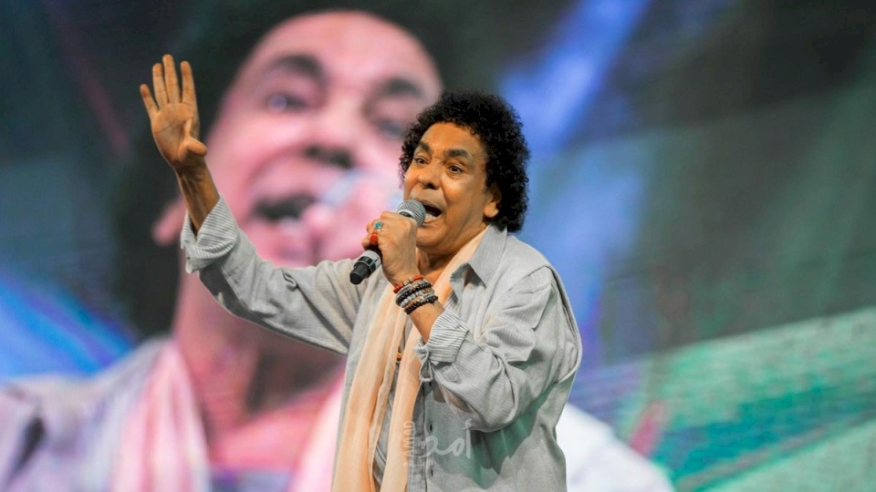 محمد منير يكشف سبب تعرضه لأزمة صحية مفاجئة