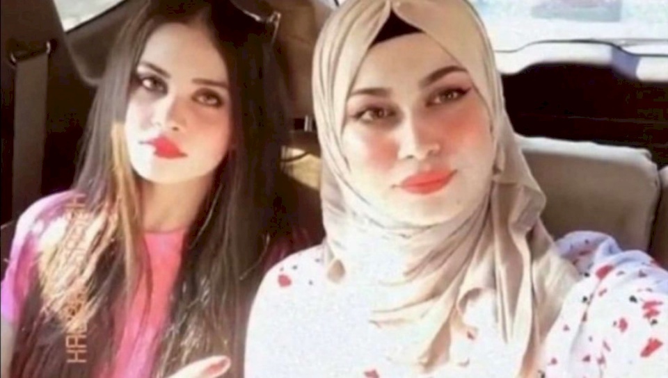 جريمة قتل "زهراء وحوراء" على يد شقيقهما تهز العراق