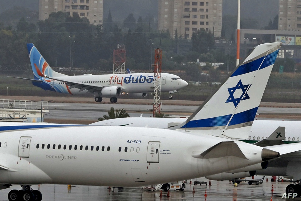 هرباً من الإغلاق.. الإسرائيليون يفرون إلى دبي