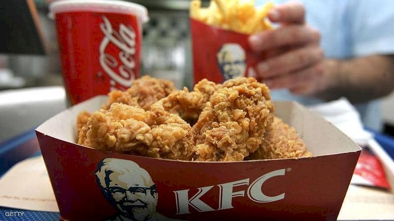 سر هوس اليابانيين بتناول دجاج "كنتاكي" في الكريسماس