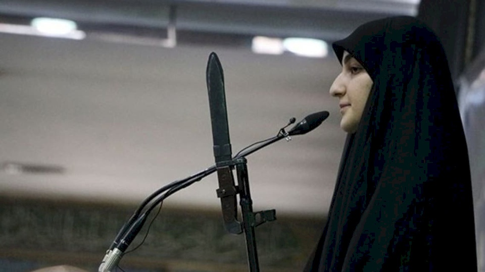 ابنة سليماني: خامنئي وحيد وعلينا أن نكون جنوده