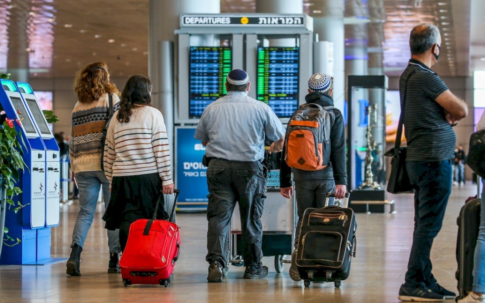 الطفرة الجديدة من فيروس كورونا تنتشر في إسرائيل