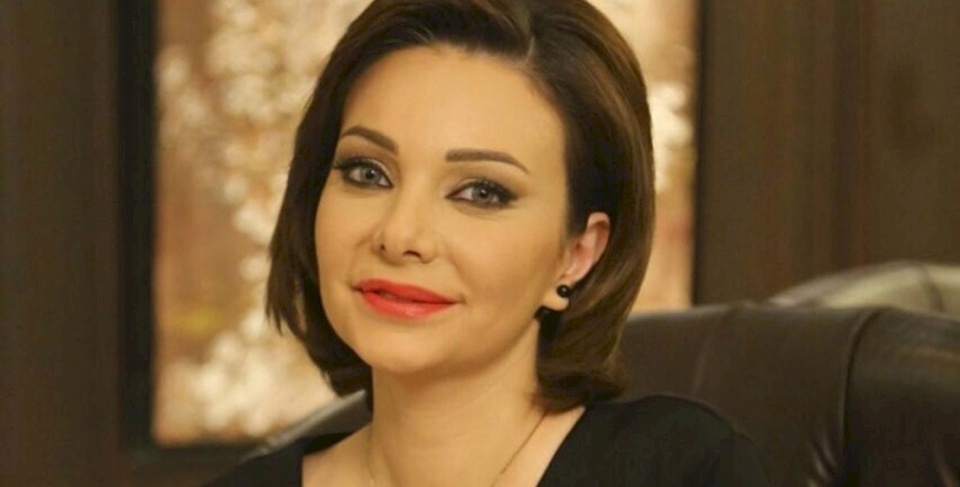 فنانة سورية تثير الجدل بتصريحها حول جنازة حاتم علي